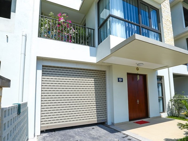cửa cuốn khe thoáng austdoor